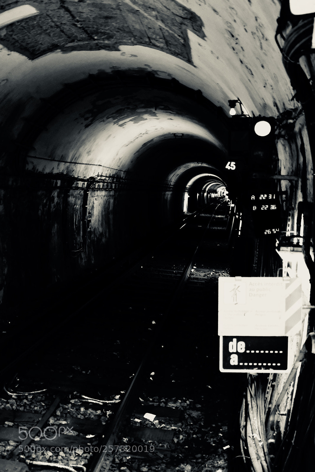 Fujifilm X-T20 sample photo. Métro de paris  photography