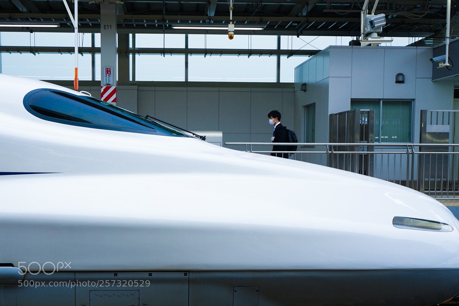 Sony a7 II sample photo. Commuter photography