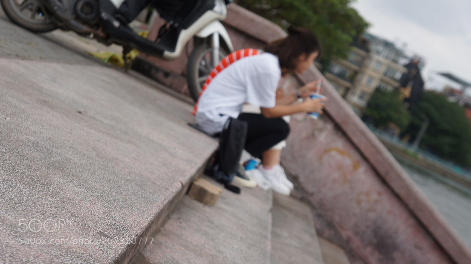 Sony Alpha NEX-5N sample photo. The sky is blue photography