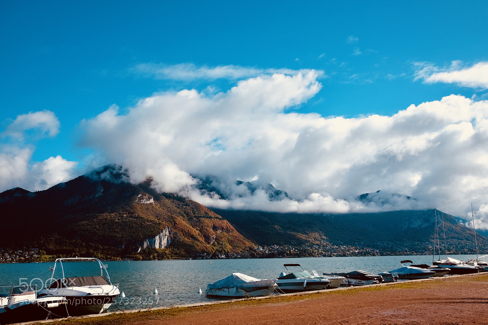 Fujifilm X70 sample photo. Lac d’annecy  photography