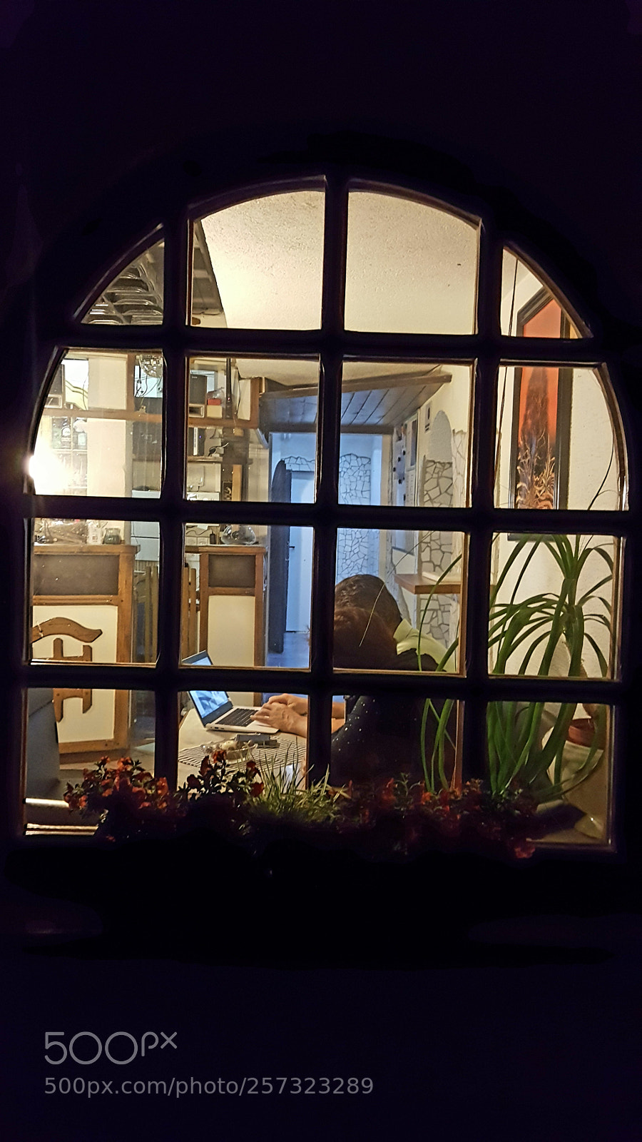 Samsung GALAXY S6 edge sample photo. Conversation photography