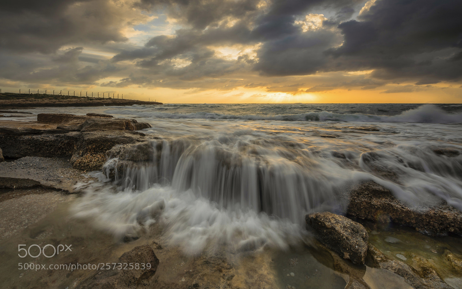 Nikon D750 sample photo. Falling wave photography
