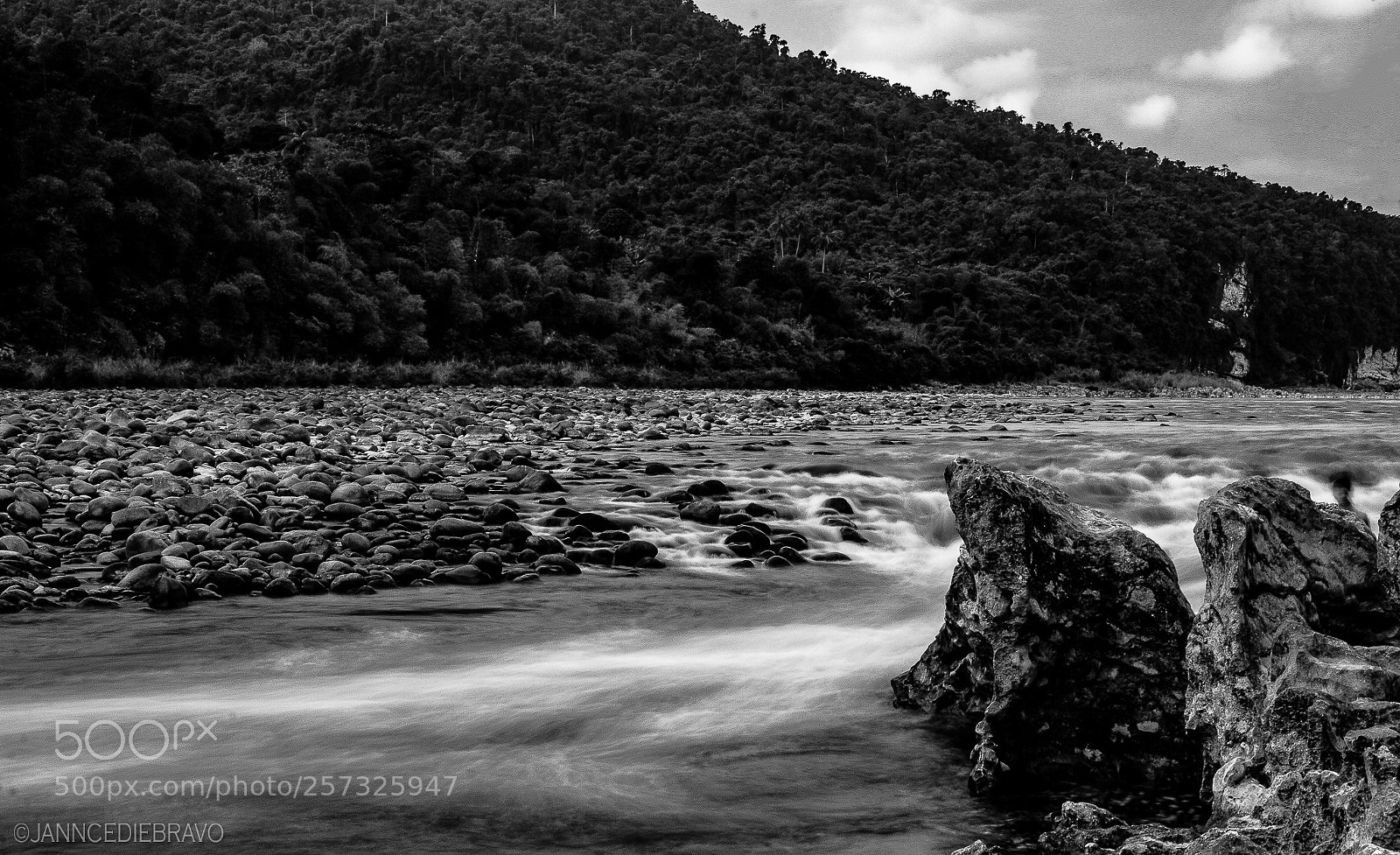 Canon EOS 700D (EOS Rebel T5i / EOS Kiss X7i) sample photo. River x mountain x photography