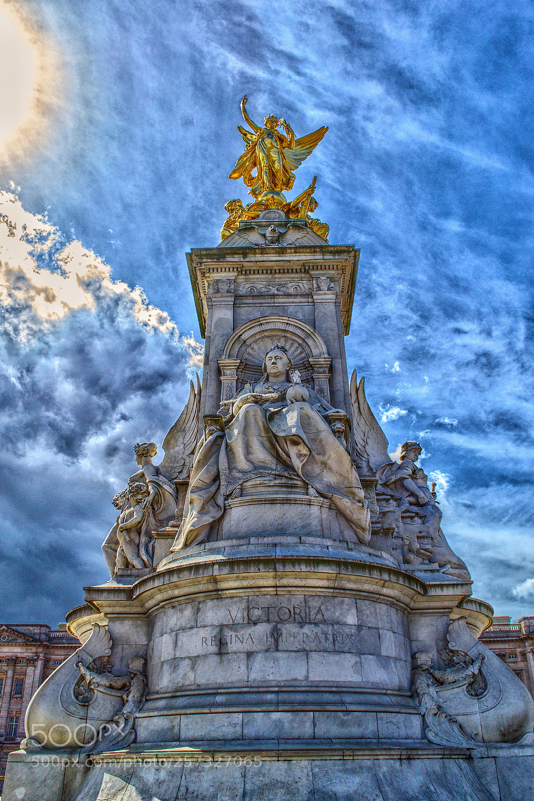 Nikon D3100 sample photo. Queen victoria photography