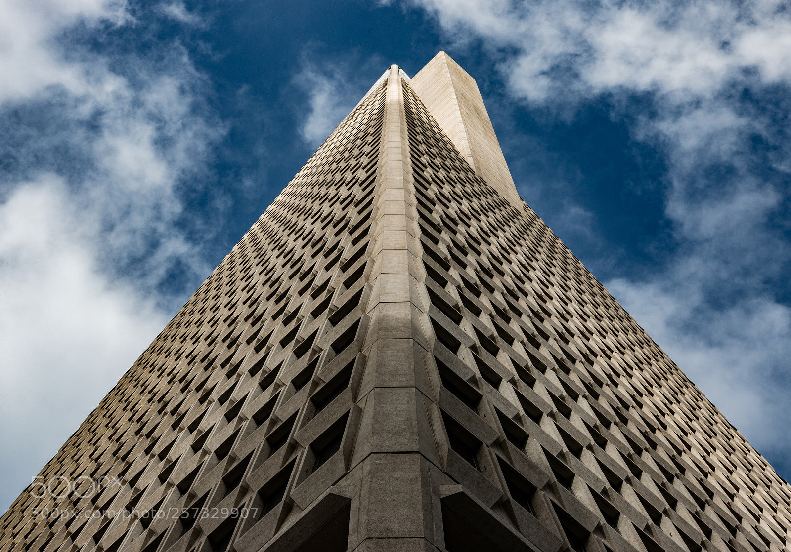 Canon EOS 70D sample photo. Sky and concrete photography
