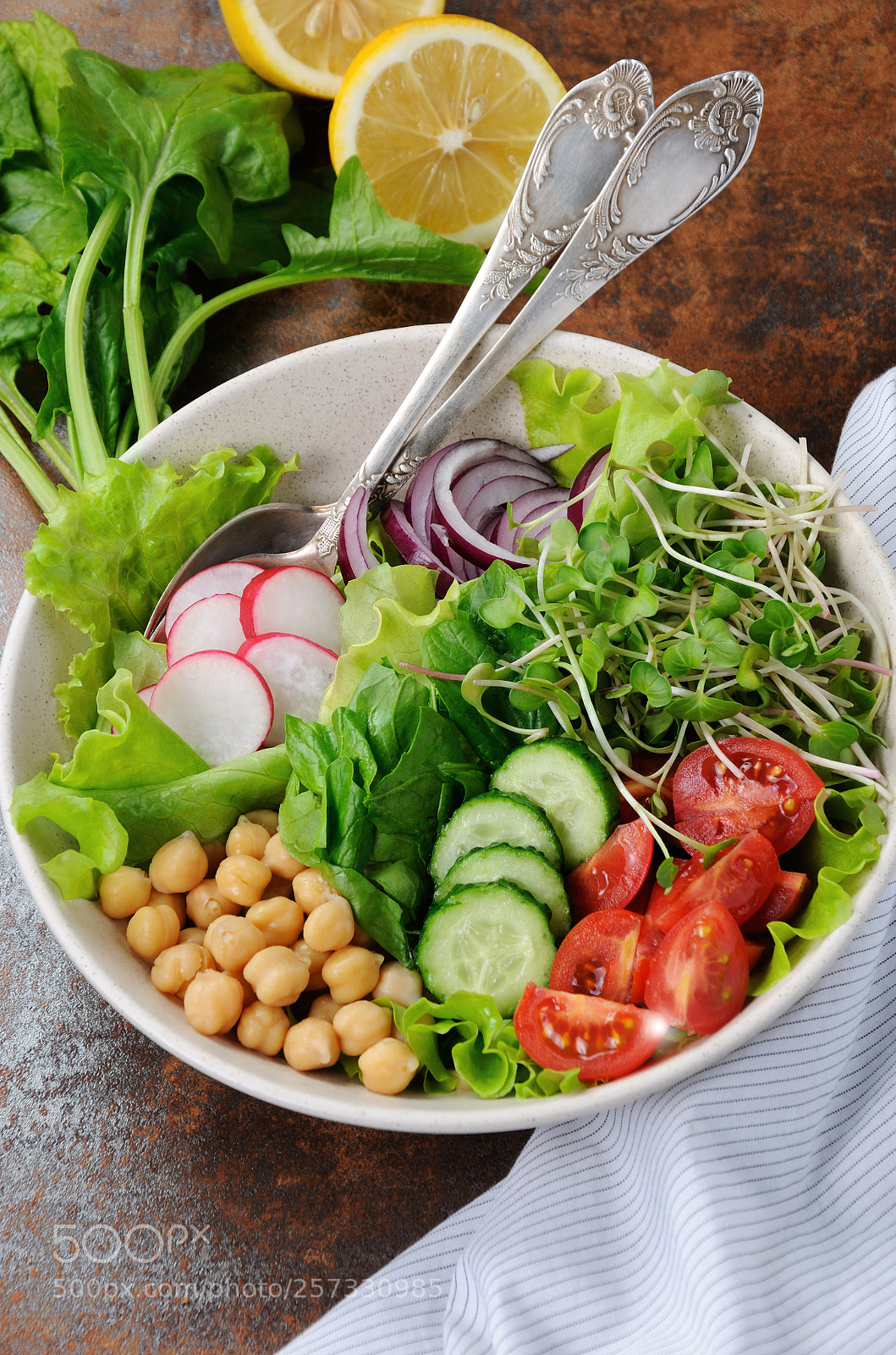 Nikon D90 sample photo. Vegetable salad of chickpeas photography
