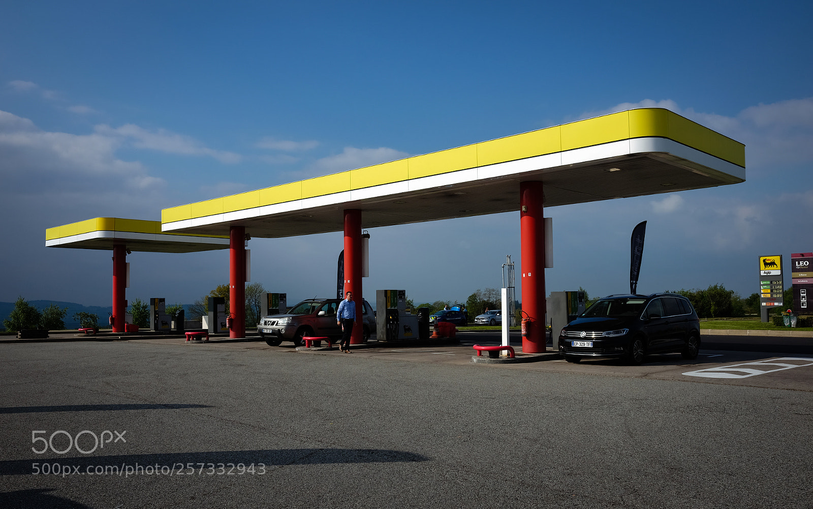 Fujifilm X70 sample photo. Road shooting photography
