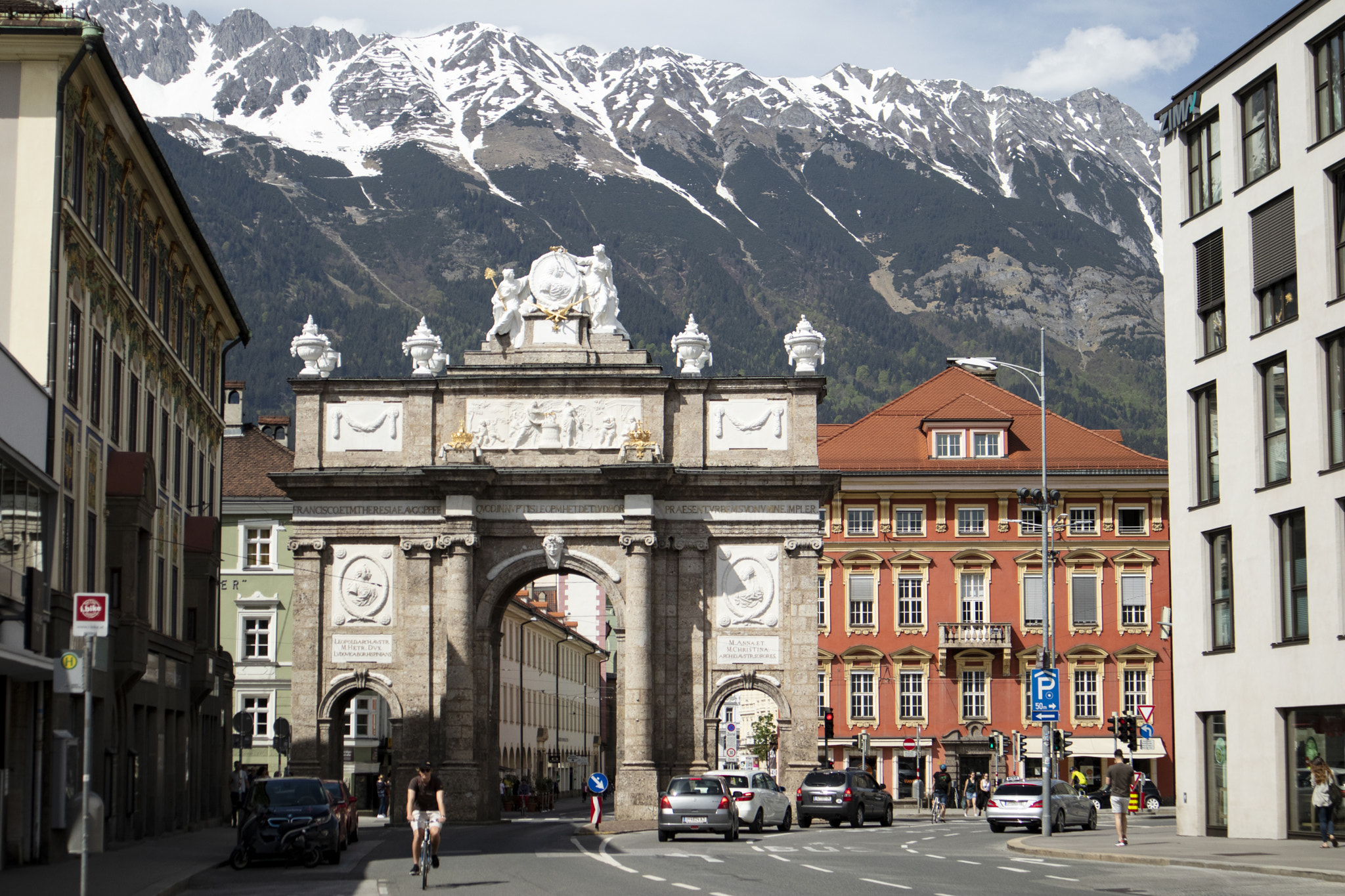 Canon EOS M6 sample photo. Innsbruck photography