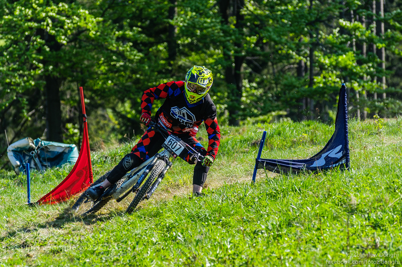 Nikon D700 sample photo. Downhill racing photography