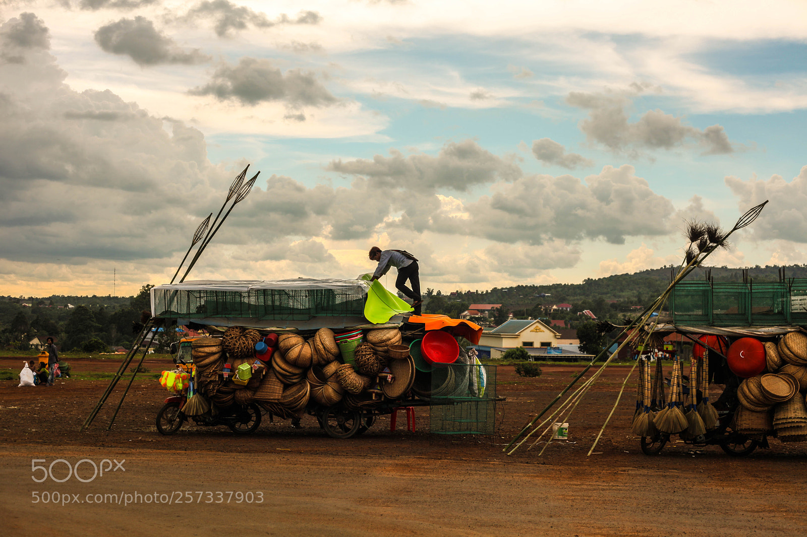 Canon EOS 5D Mark II sample photo. Mondolkiri, cambodia photography