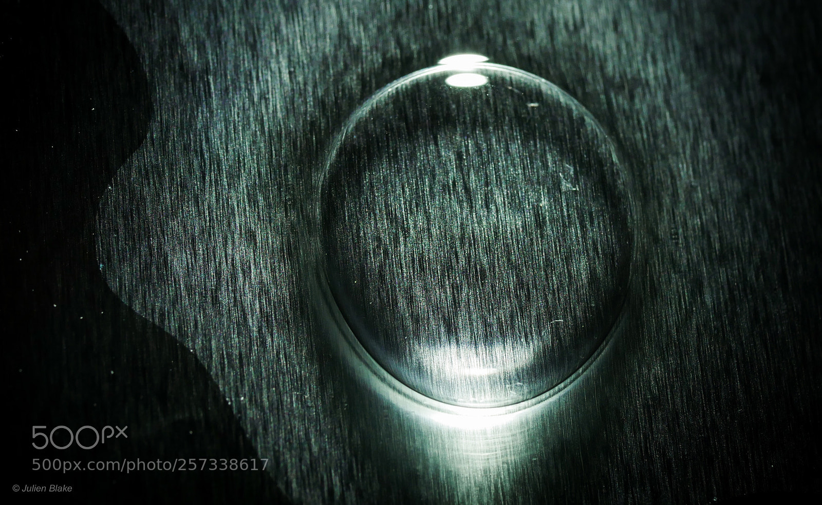 Panasonic Lumix DMC-G7 sample photo. Raindrop photography