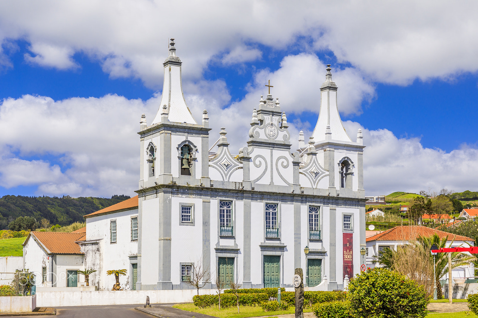 Canon EOS 5D Mark IV sample photo. A ores-faial-concei o-church of photography