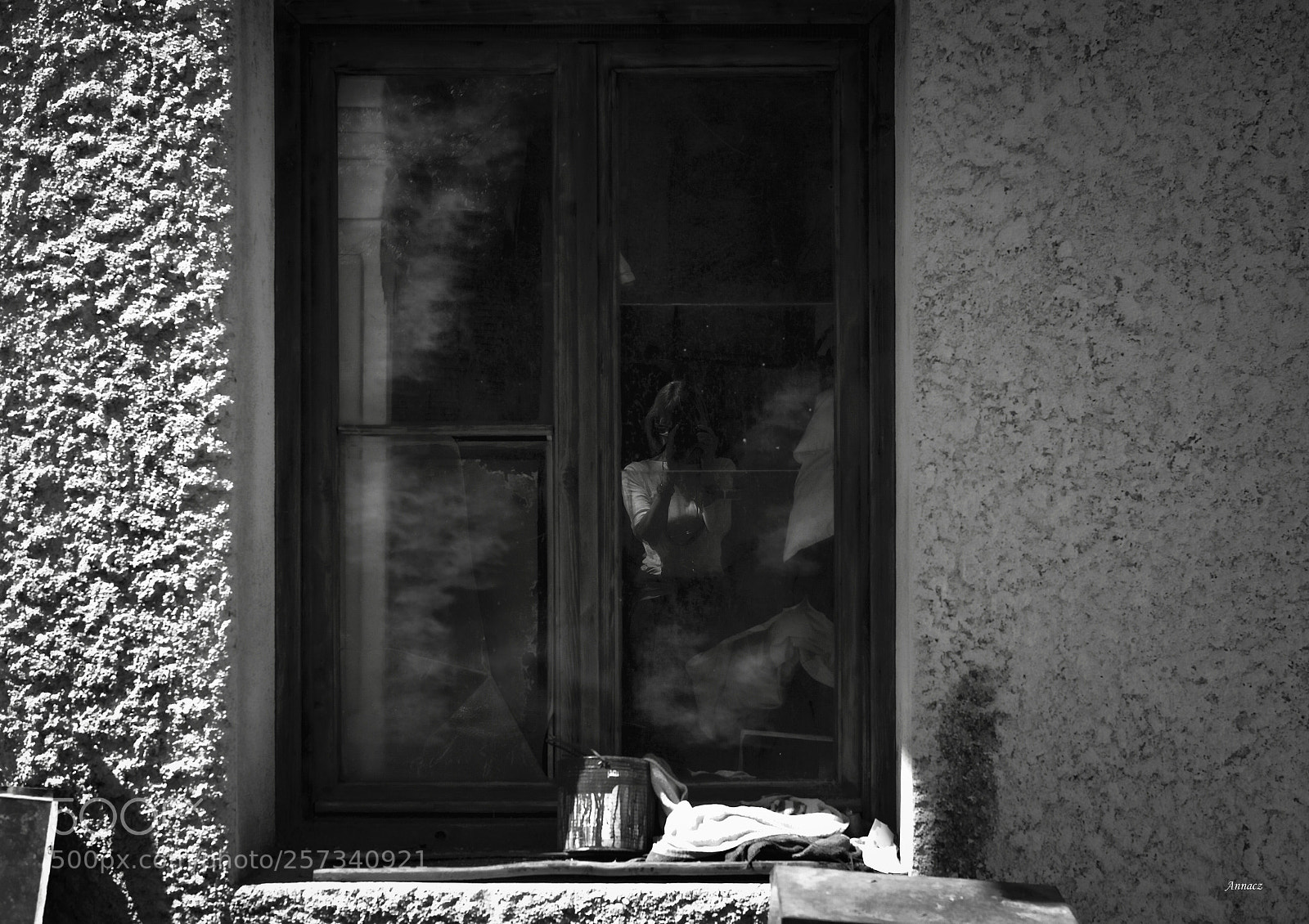 Nikon D5200 sample photo. Old window  photography