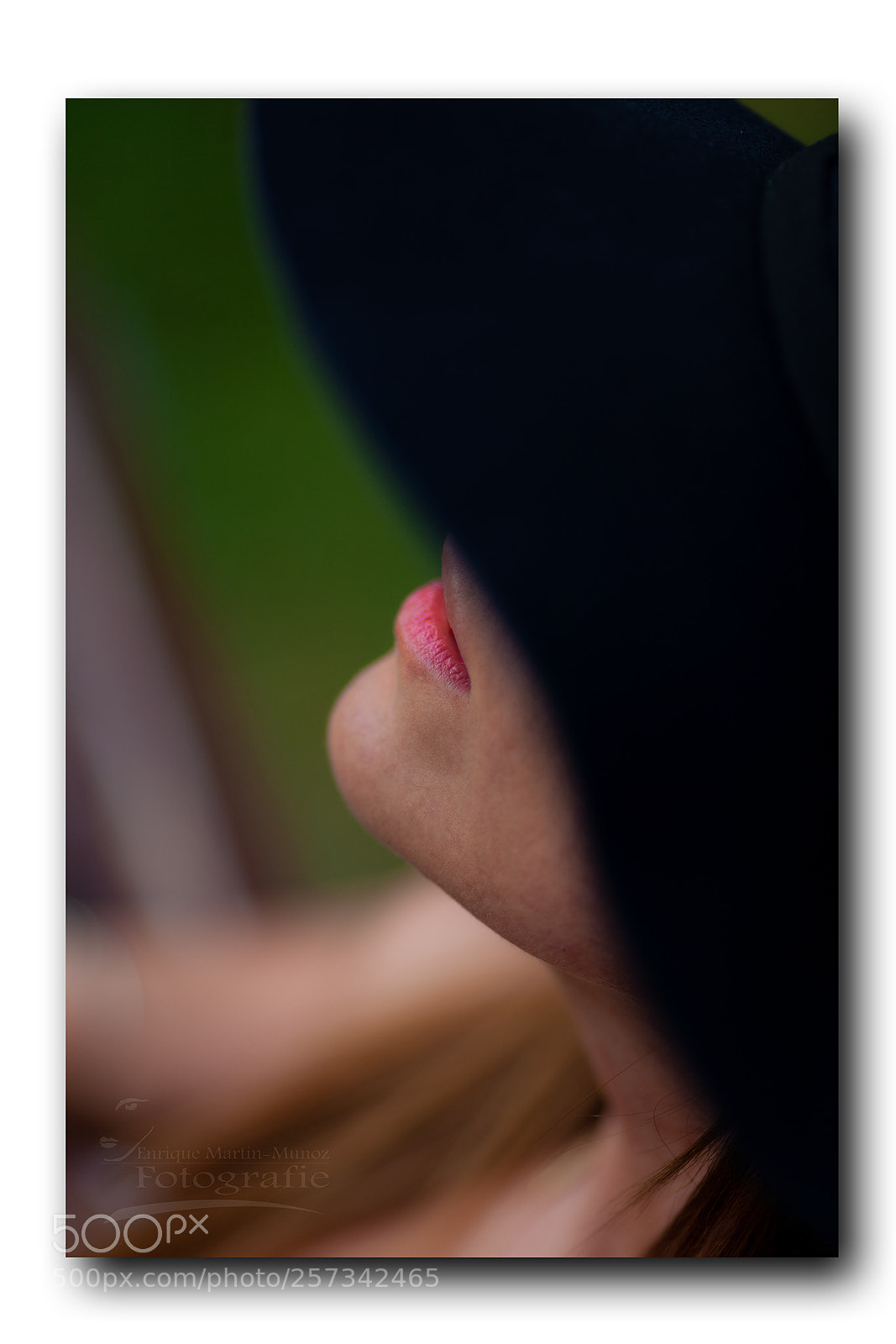 Canon EOS 5D Mark II sample photo. Girl photography