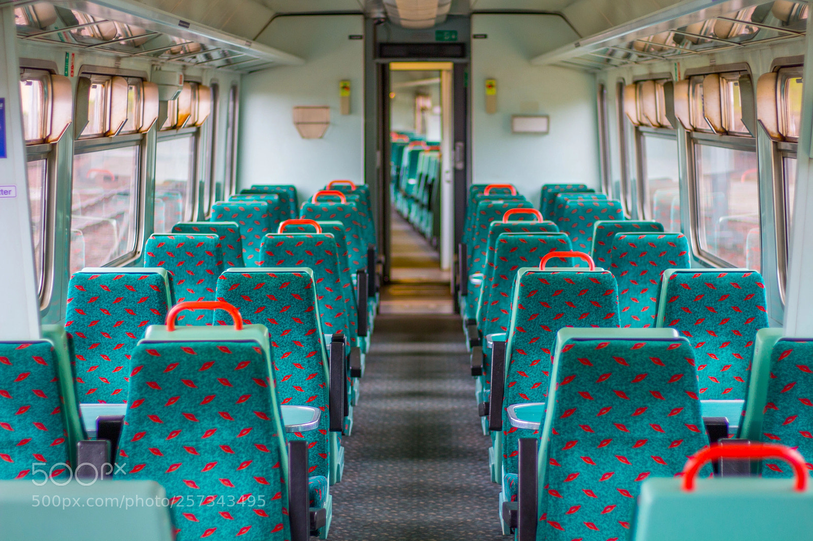 Canon EOS 700D (EOS Rebel T5i / EOS Kiss X7i) sample photo. Train interior photography