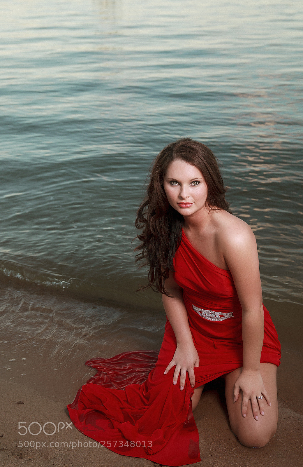 Canon EOS 5D Mark II sample photo. Lisa photography