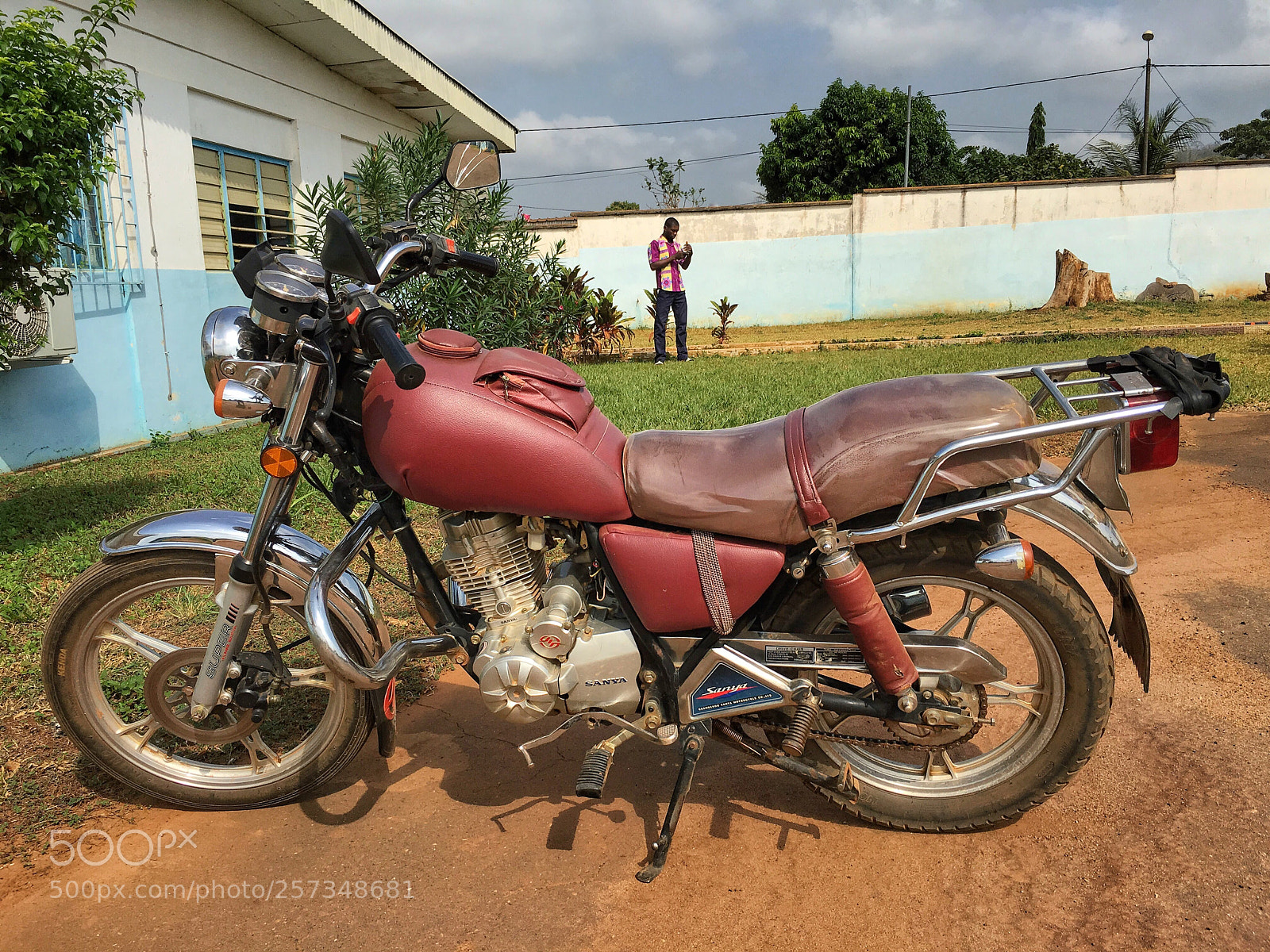 Apple iPhone 6s sample photo. La moto du m photography