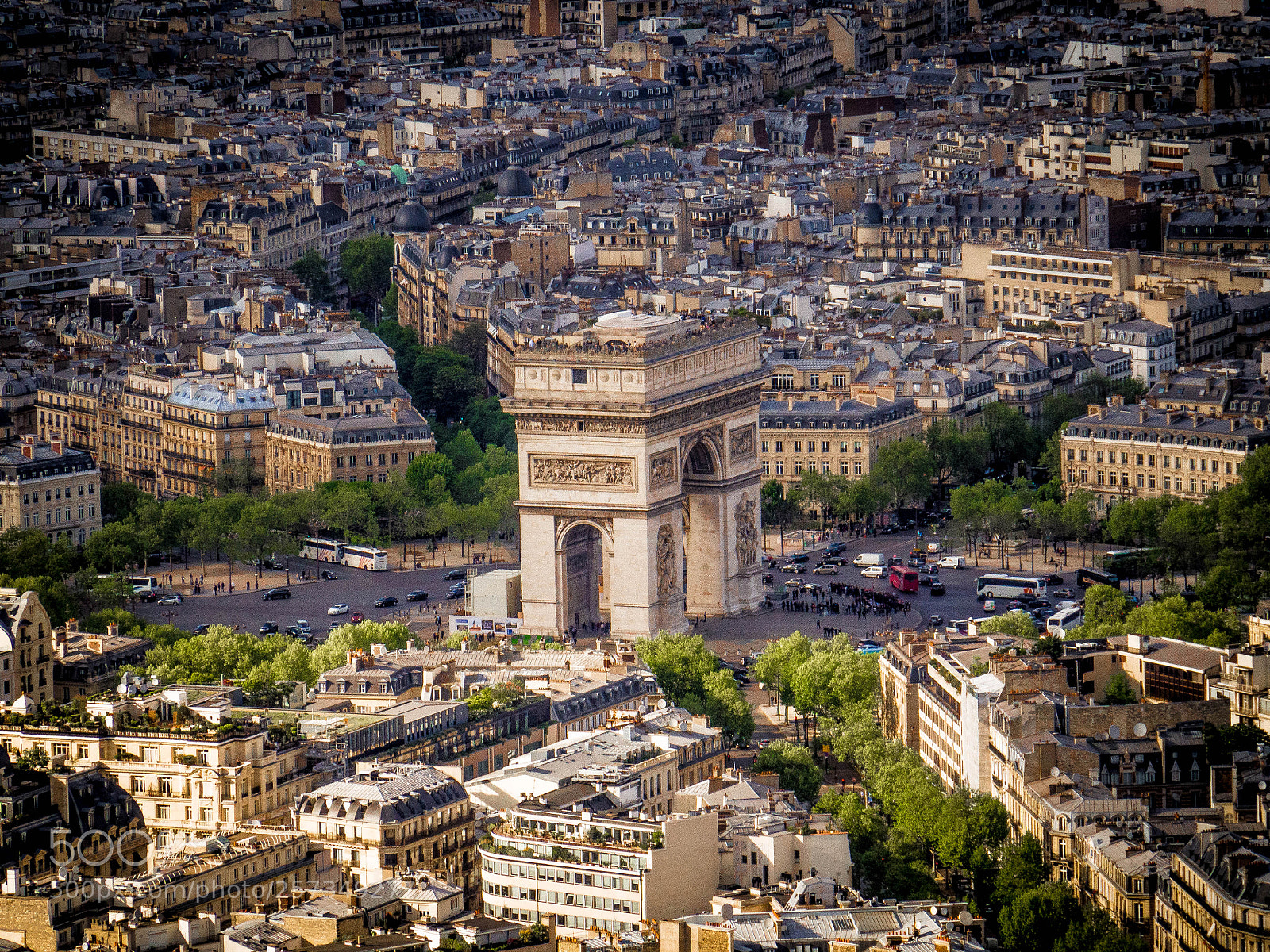 Olympus OM-D E-M10 II sample photo. Arc de triomphe from photography