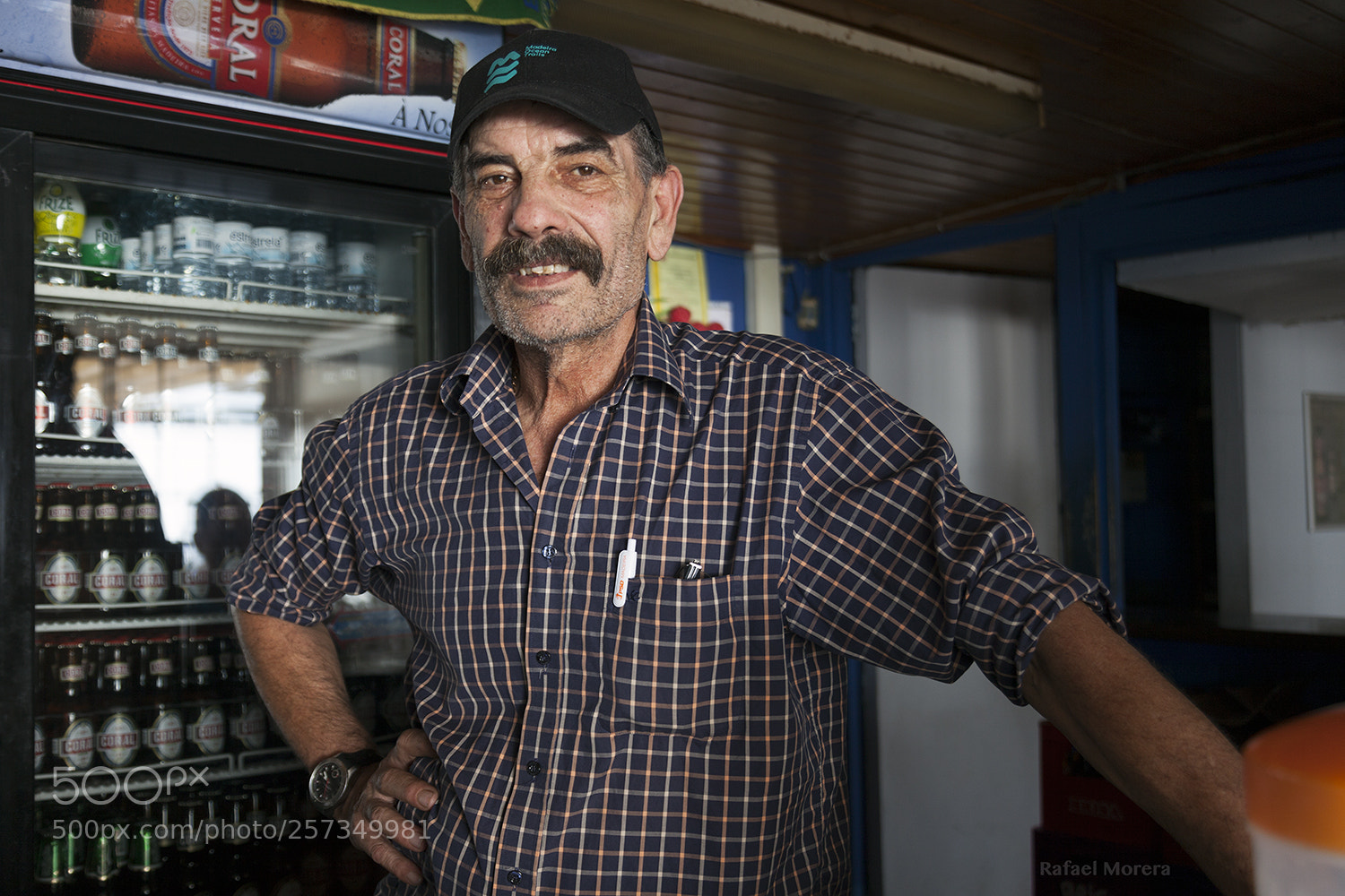 Canon EOS 5D Mark II sample photo. Camarero de madeira photography