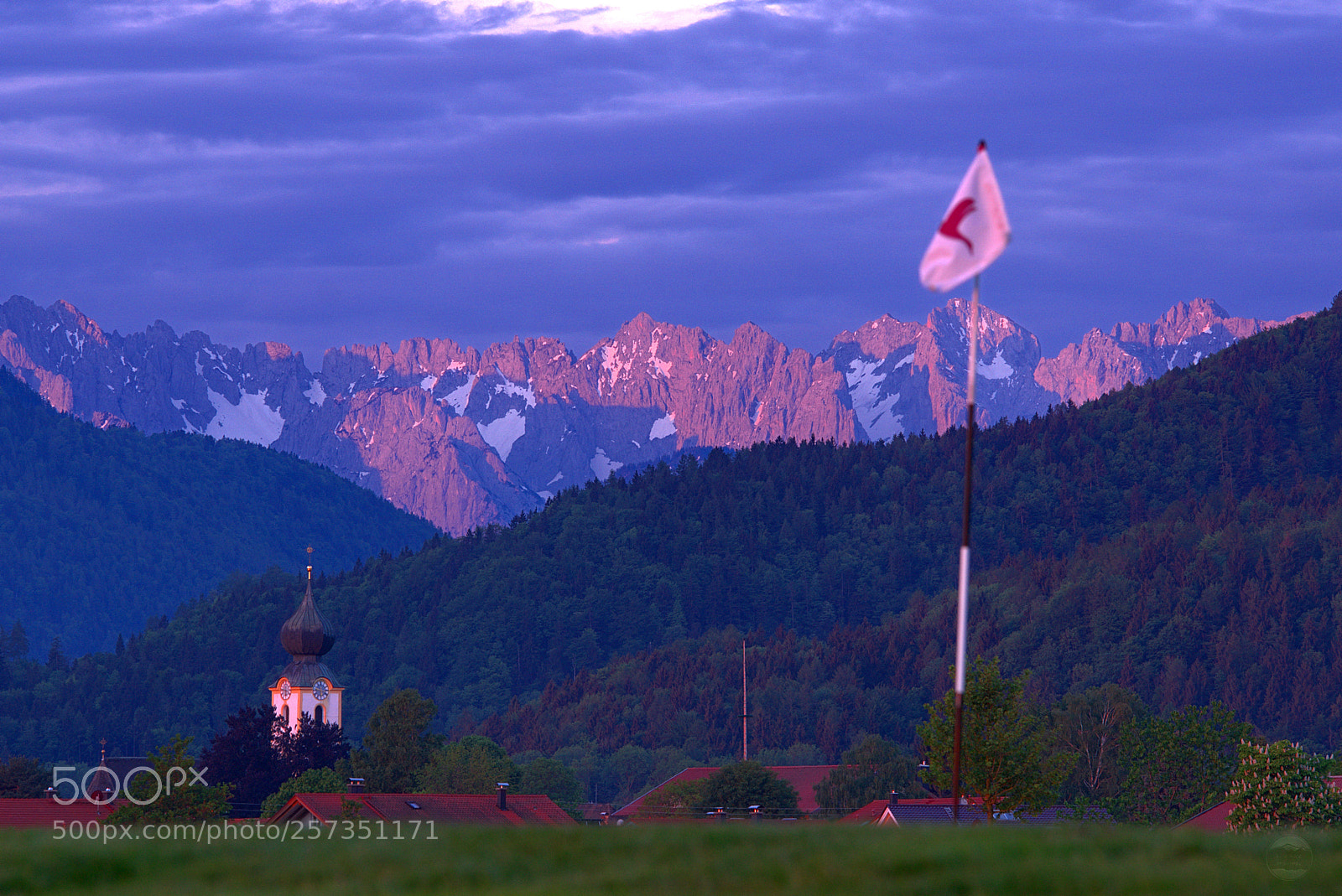 Sony ILCA-77M2 sample photo. Golf course dsc photography