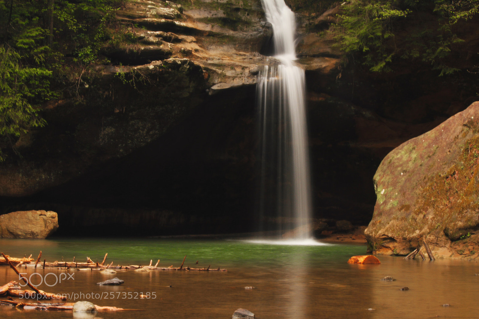 Canon EOS 600D (Rebel EOS T3i / EOS Kiss X5) sample photo. Water falls photography