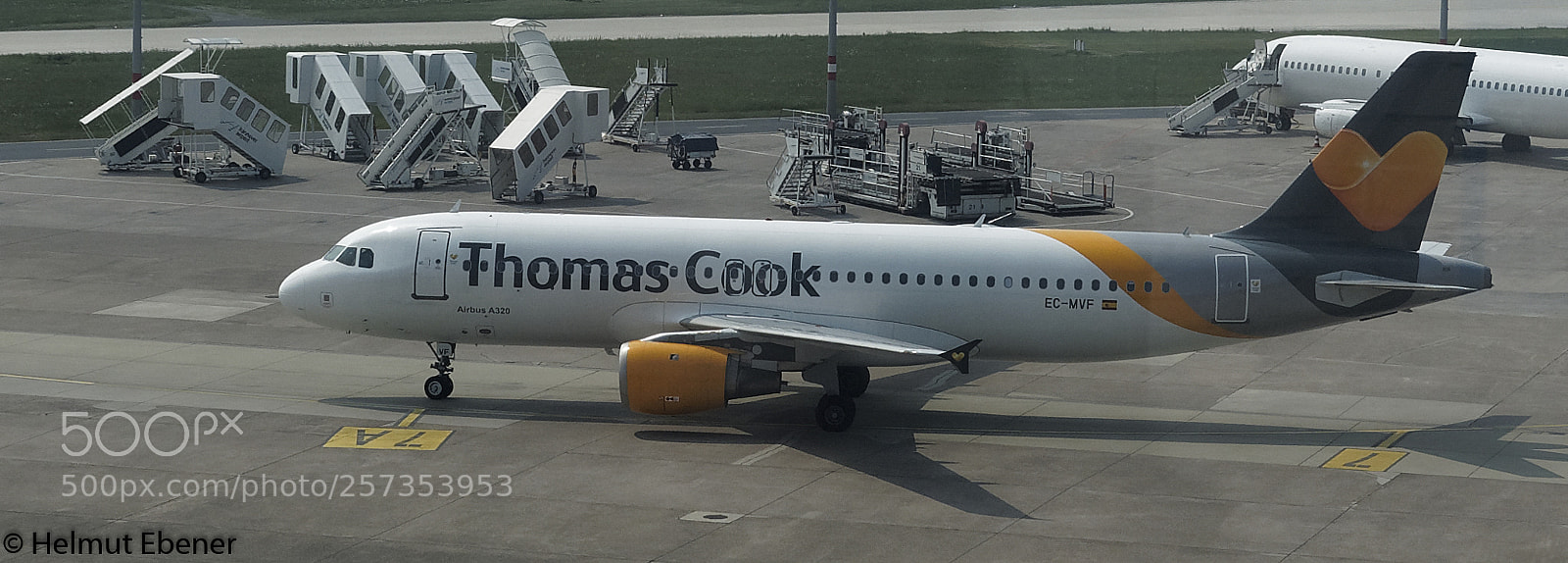 Olympus OM-D E-M5 sample photo. Langenhagen, flughafen hannover (haj) photography