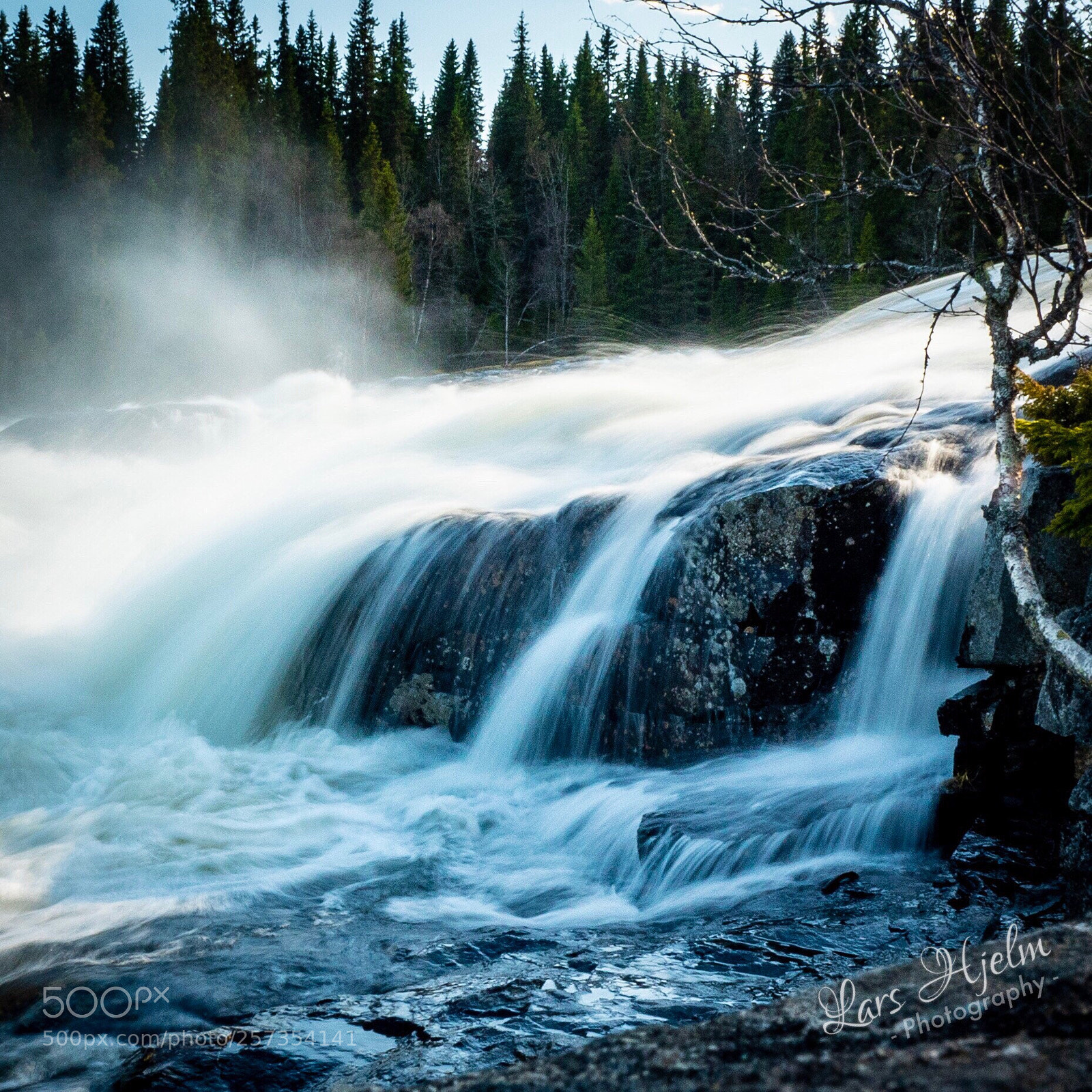 Olympus OM-D E-M5 II sample photo. Water rage photography