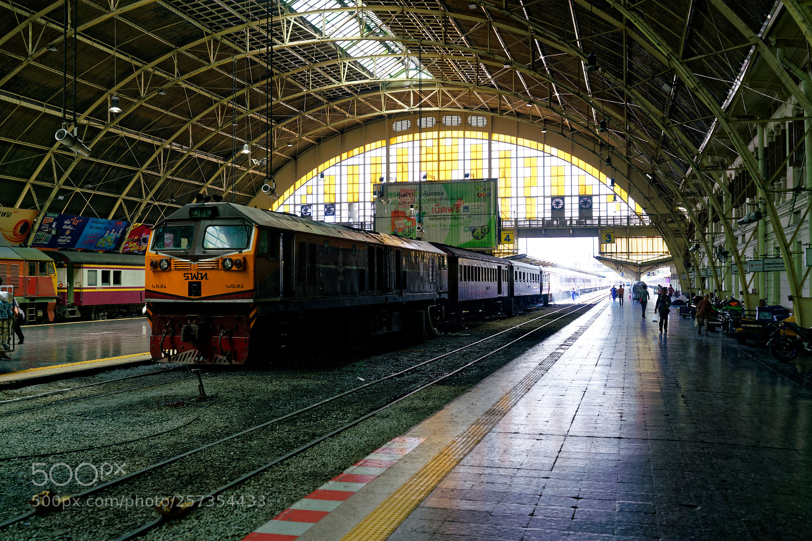 Sony a7R II sample photo. Train station photography