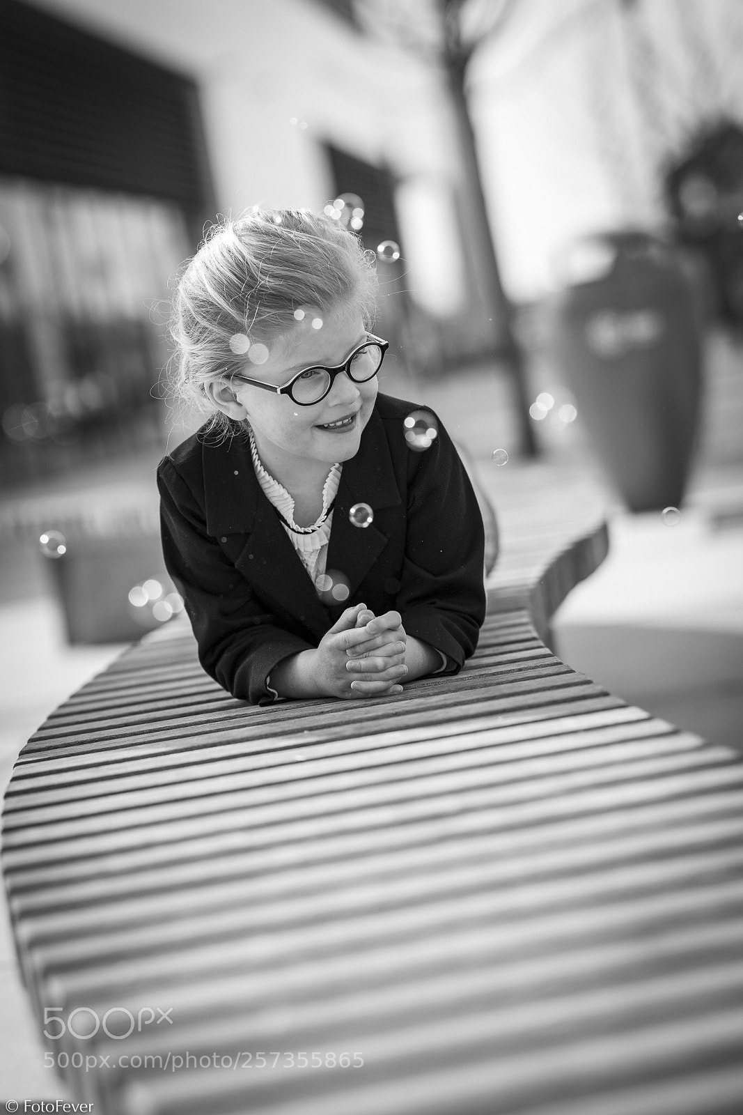 Sony a7R III sample photo. Girls & bubbels photography