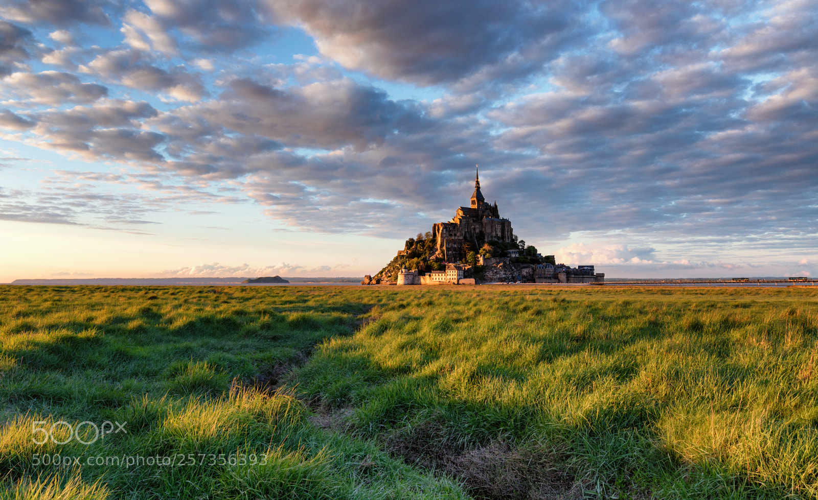 Canon EOS 5D Mark IV sample photo. Mont saint michel photography
