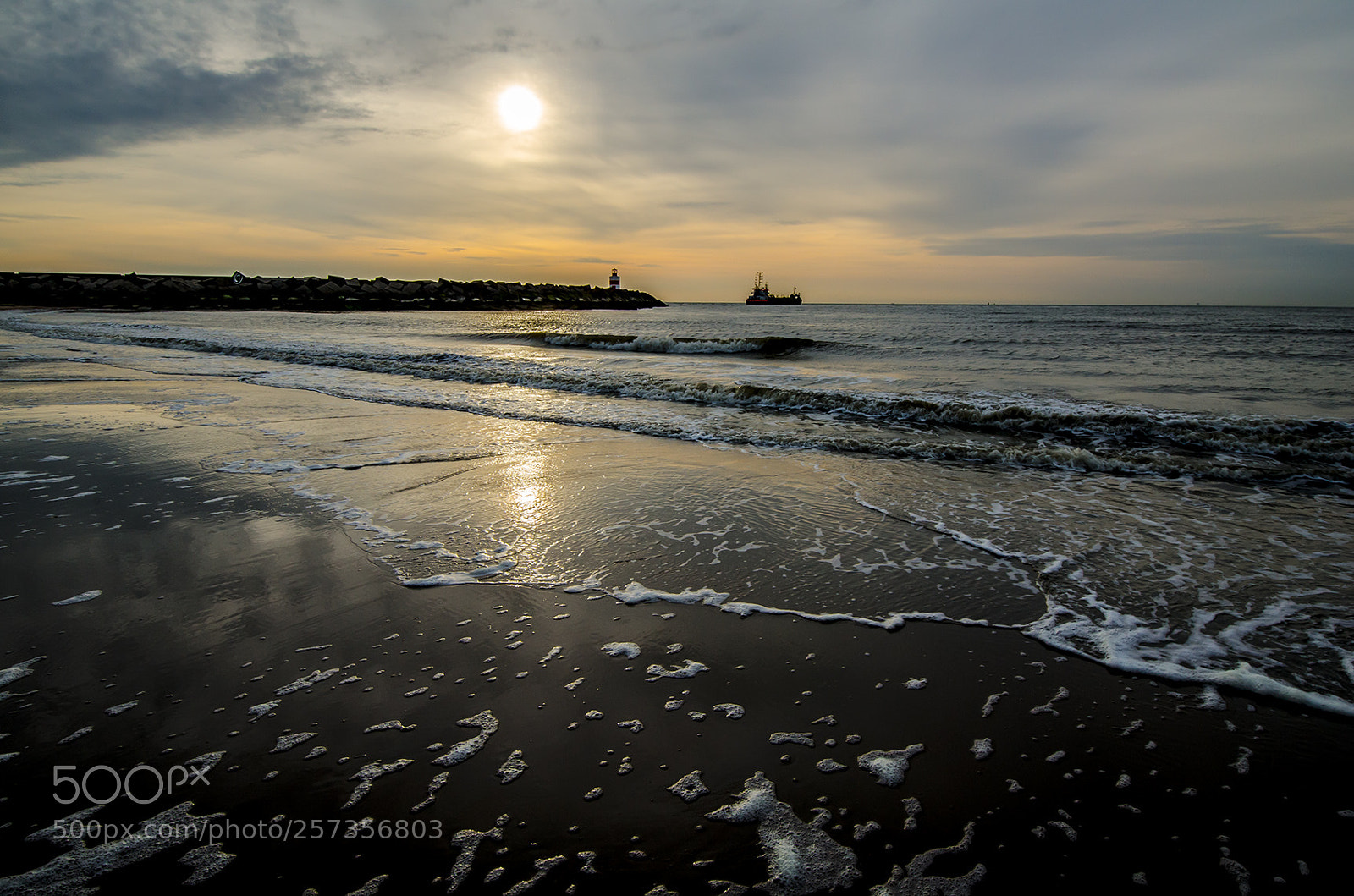 Nikon D7000 sample photo. The beach, den haag photography