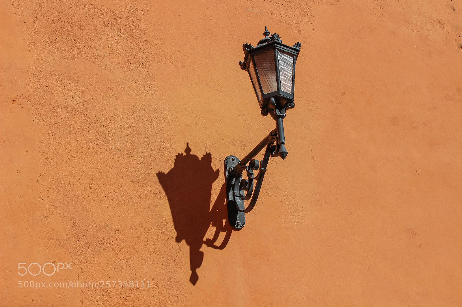 Canon EOS 100D (EOS Rebel SL1 / EOS Kiss X7) sample photo. Alone with his shadow photography