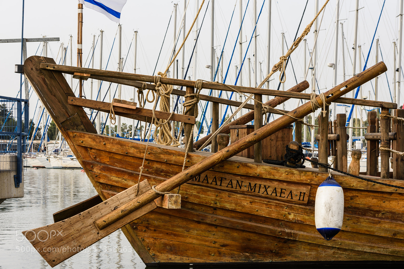 Nikon D7200 sample photo. Wood boat photography