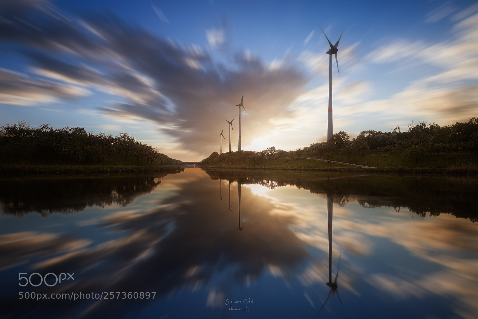 Canon EOS 5D Mark II sample photo. Wind turbine - la photography
