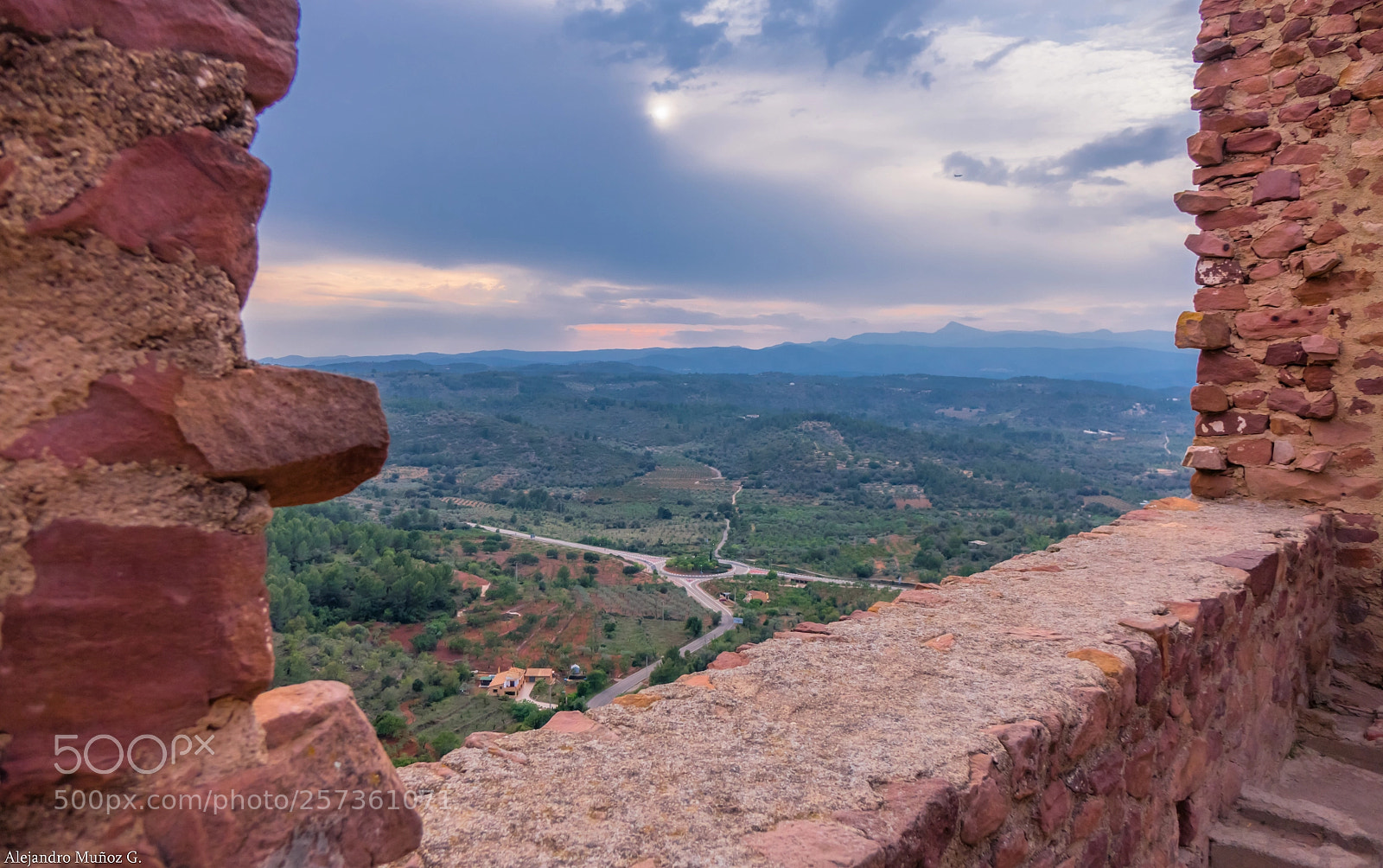 Sony Cyber-shot DSC-RX10 sample photo. Atardecer desde el castillo photography