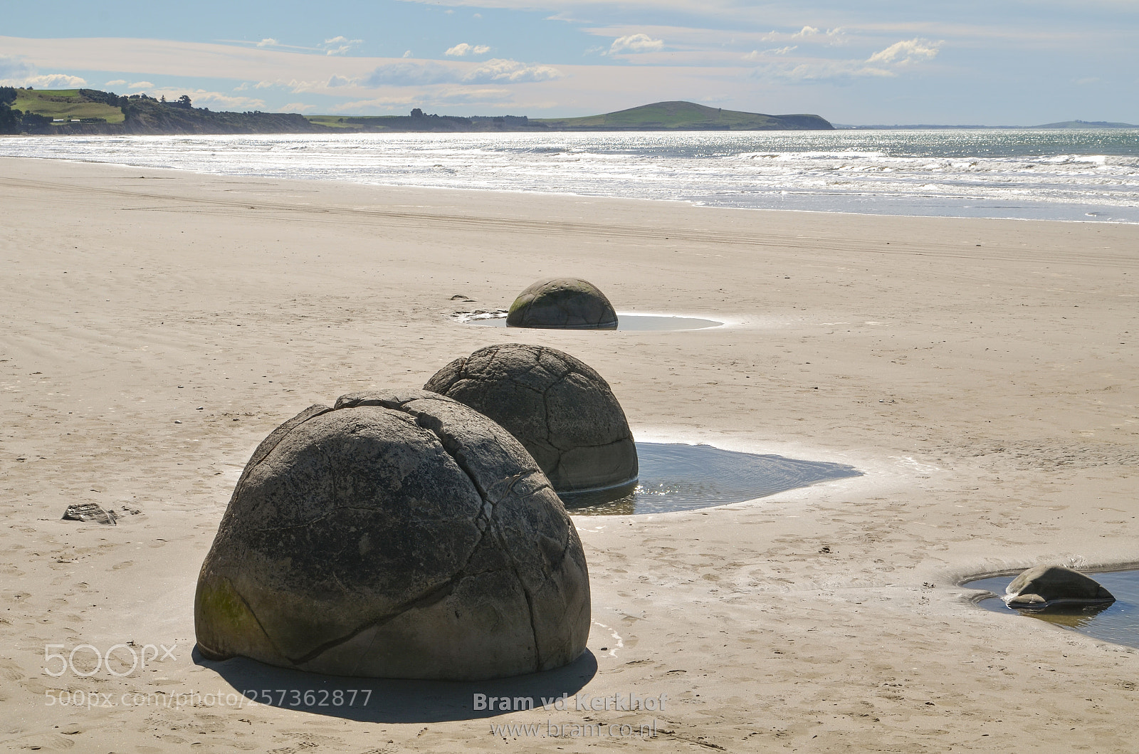 Nikon D7000 sample photo. Moeraki boulder photography