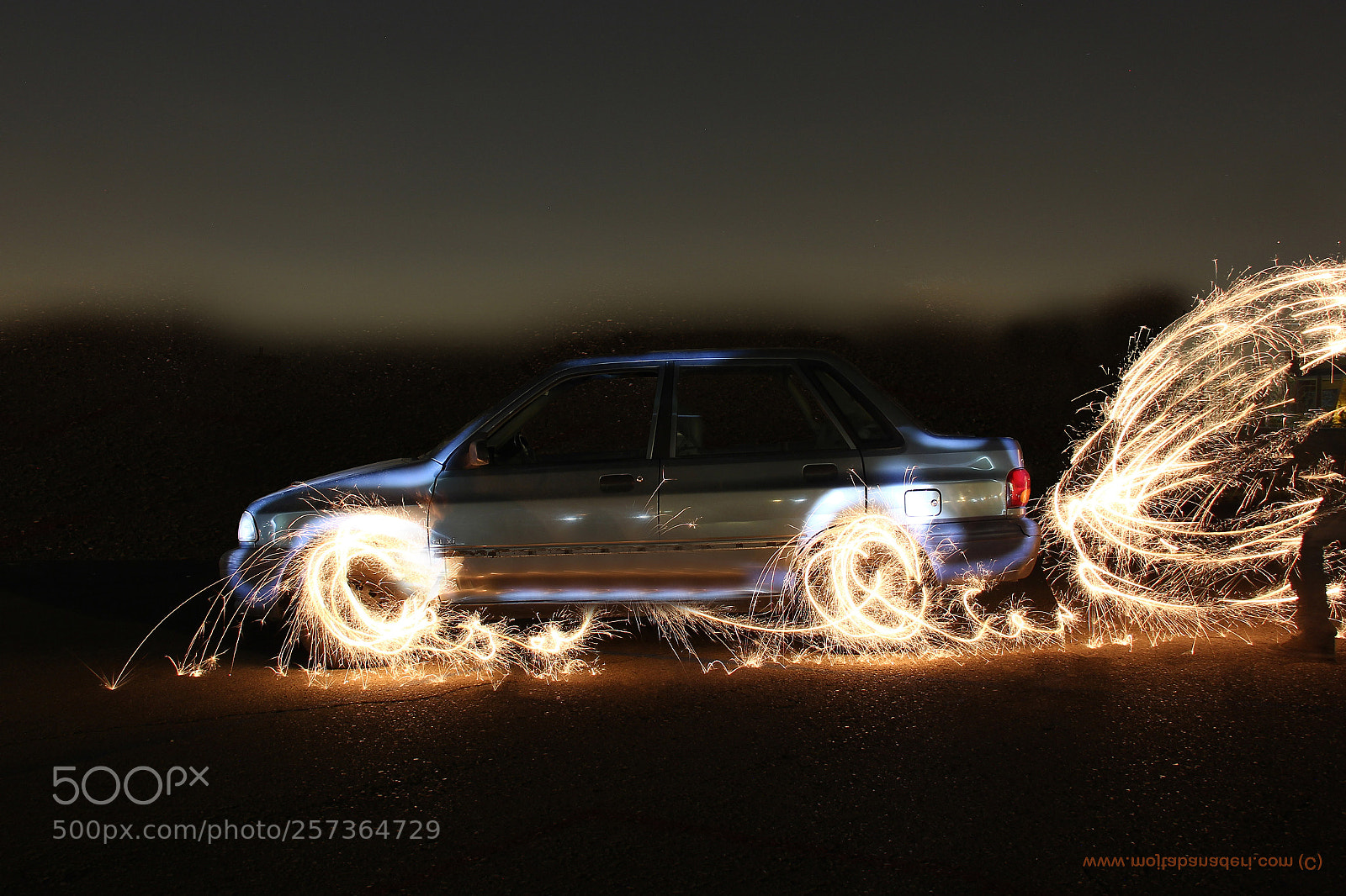 Canon EOS 600D (Rebel EOS T3i / EOS Kiss X5) sample photo. Light painting photography photography