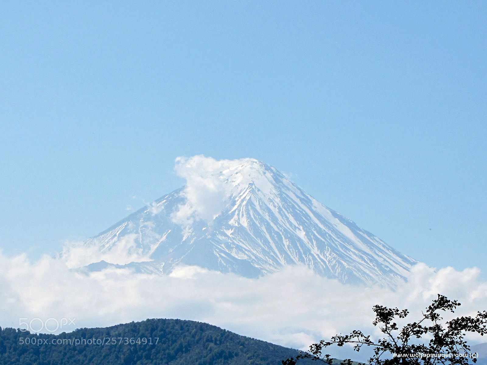 Canon PowerShot SX10 IS sample photo. Mount damavand photography