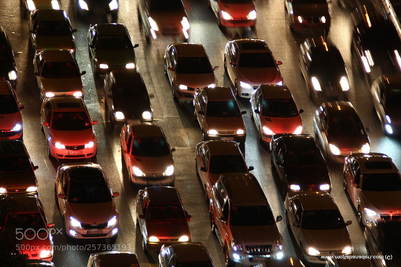 Canon EOS 600D (Rebel EOS T3i / EOS Kiss X5) sample photo. Trafic photography