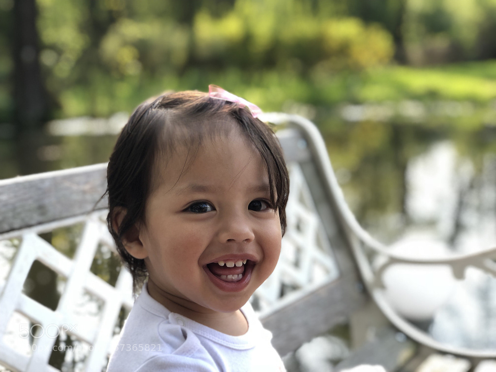 Apple iPhone X sample photo. Happy photography