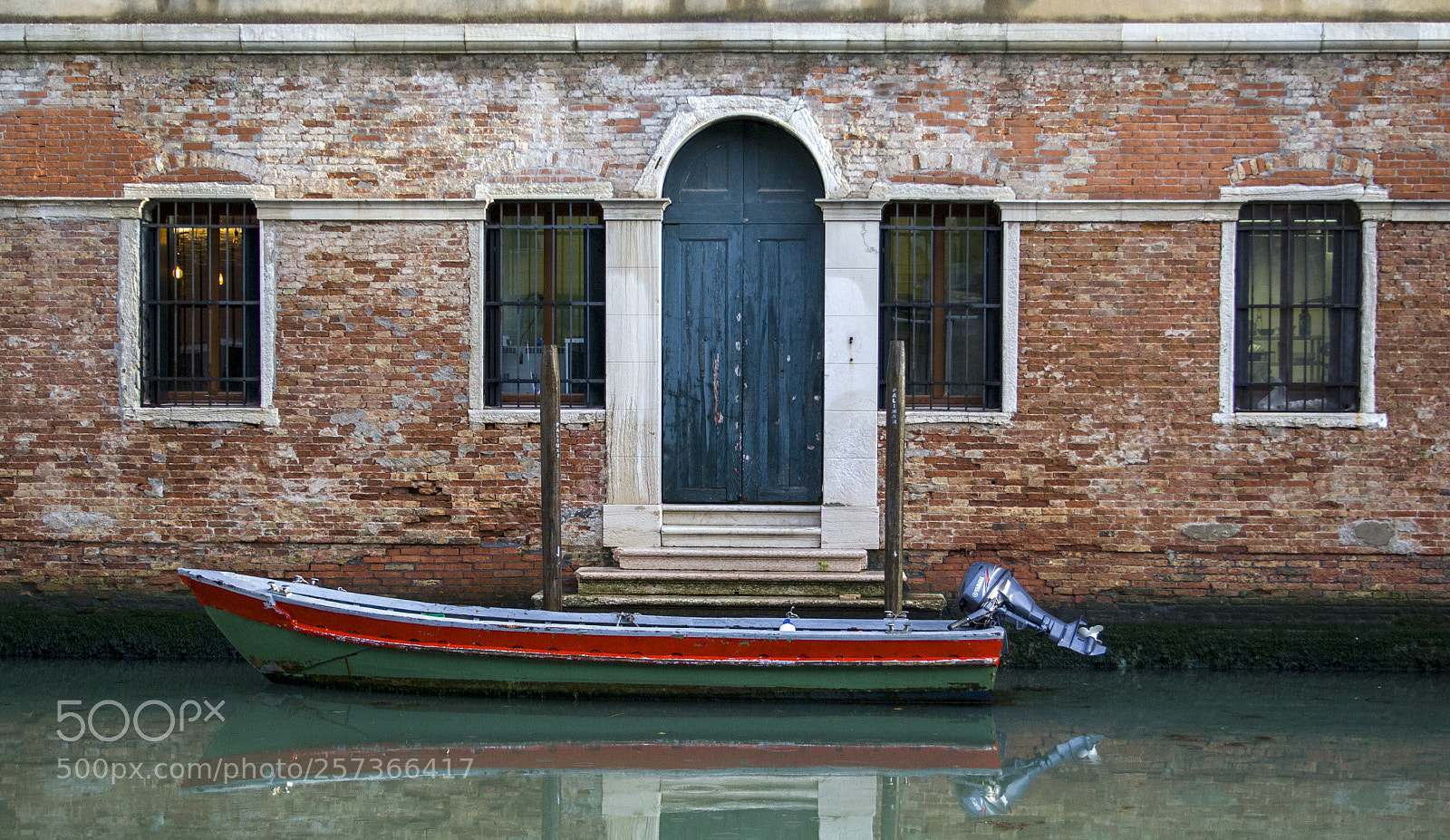 Canon EOS 1000D (EOS Digital Rebel XS / EOS Kiss F) sample photo. Venezia photography