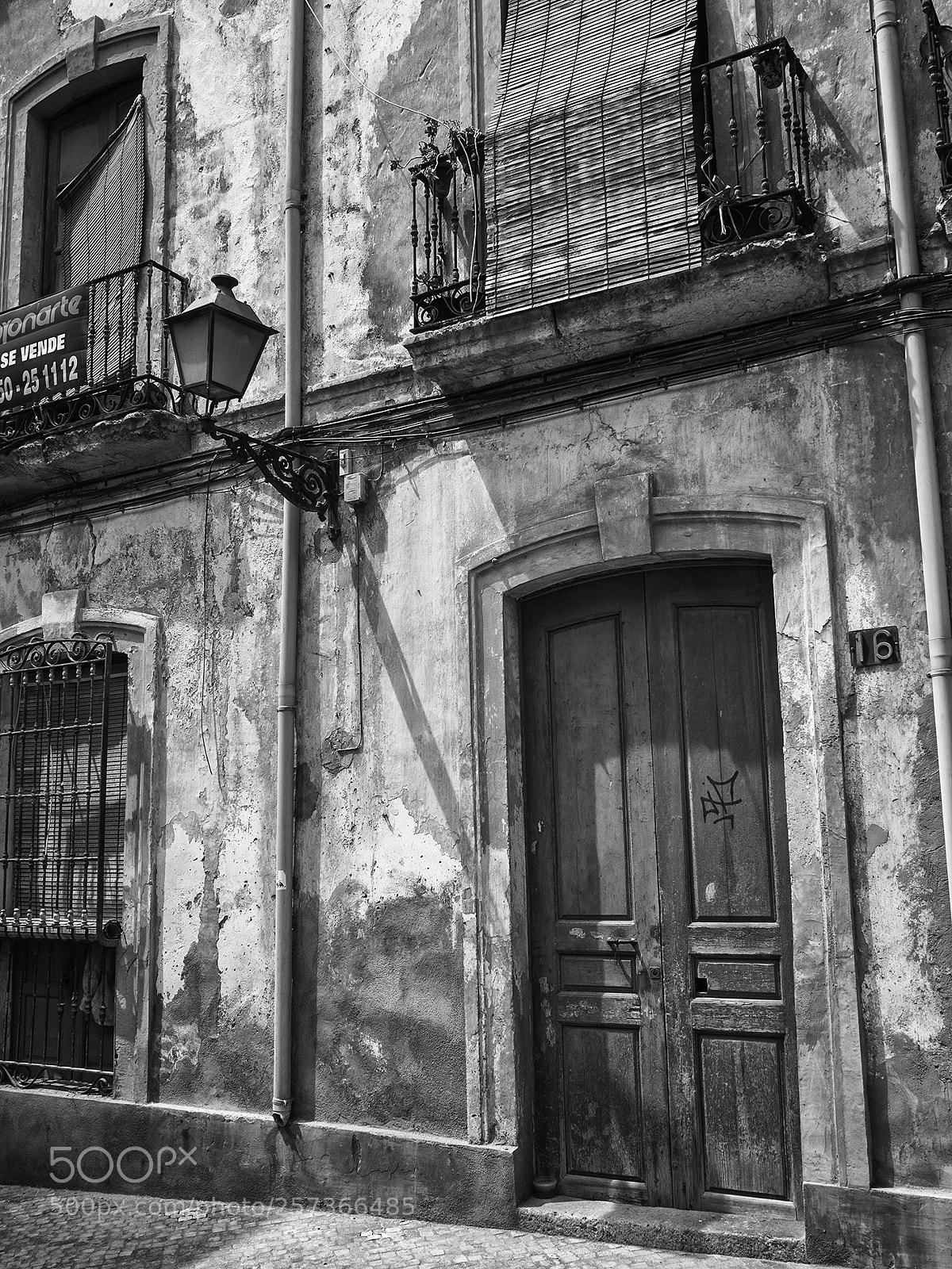 Olympus OM-D E-M1 sample photo. Almer a street lamps photography