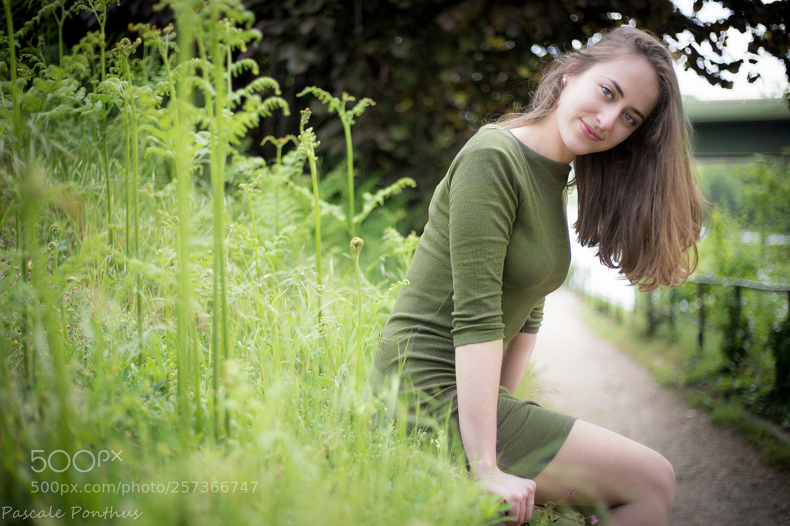 Canon EOS 6D sample photo. Ioana aux fougères photography