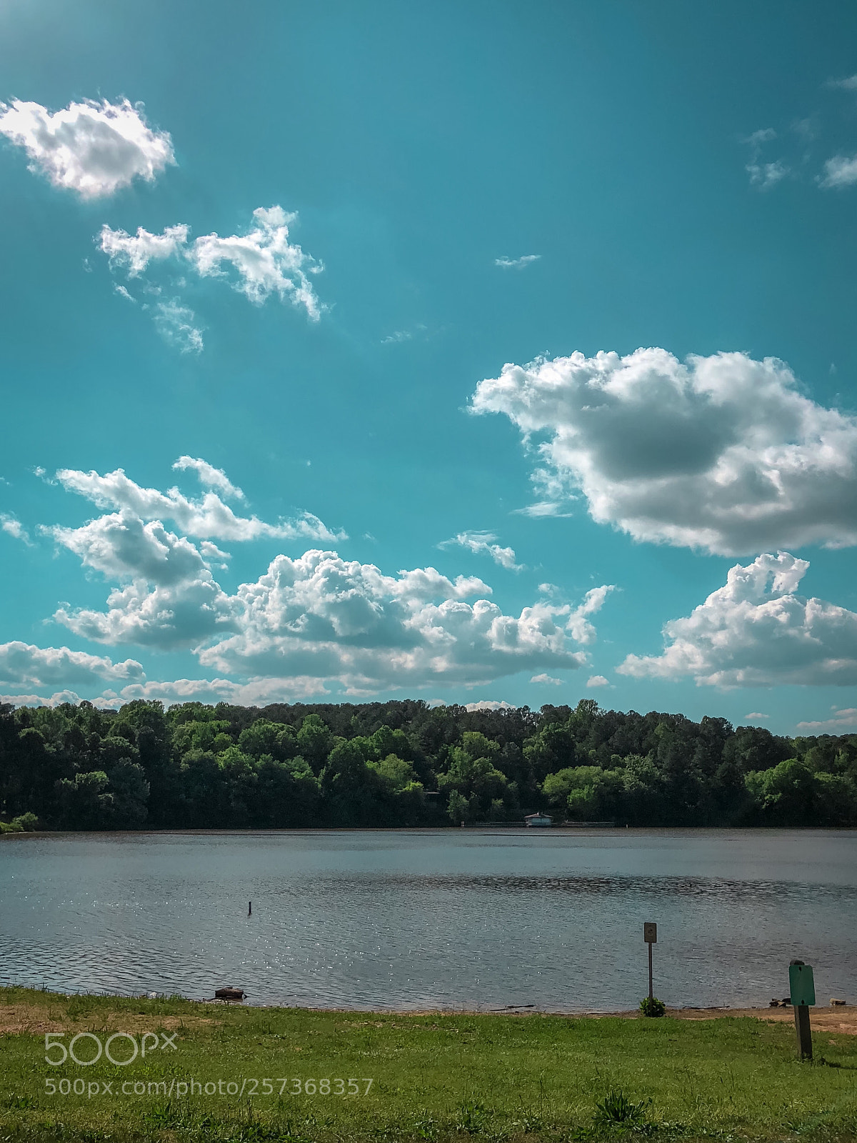 Apple iPhone X sample photo. Blue sky  photography