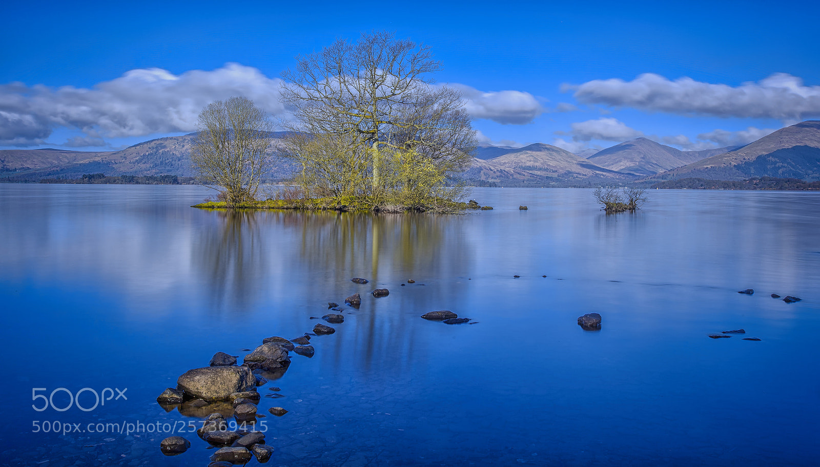 Canon EOS 5D Mark II sample photo. Spring morning milarrochy bay photography