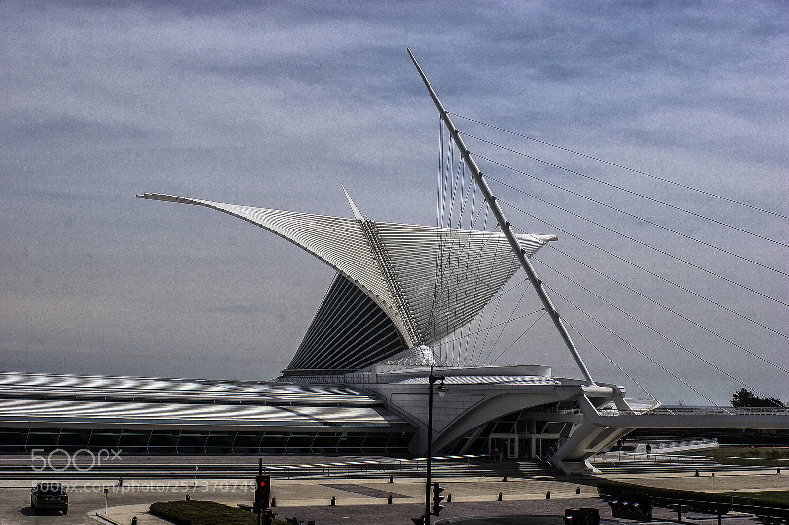 Canon EOS 20D sample photo. Brise soleil photography