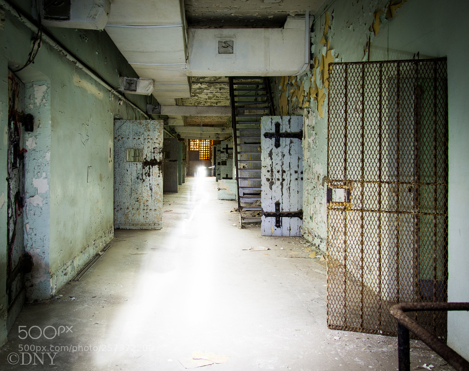 Nikon D5200 sample photo. Decay prison urbex photography