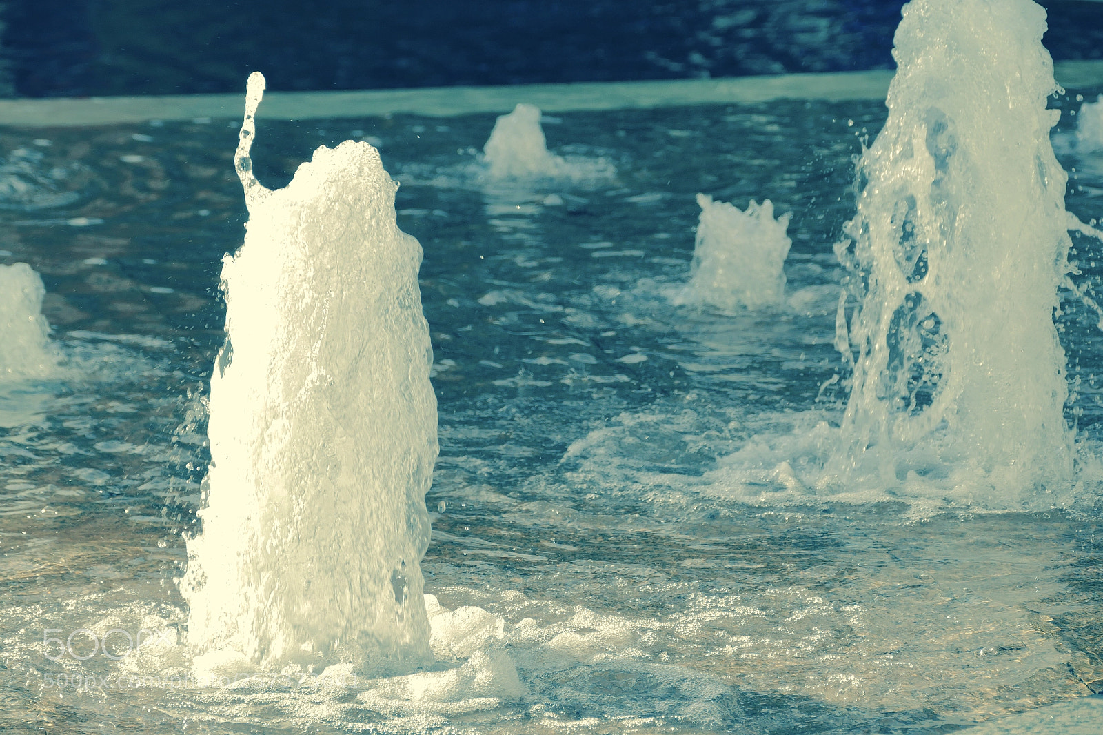 Panasonic Lumix DMC-FZ1000 sample photo. Fountain photography