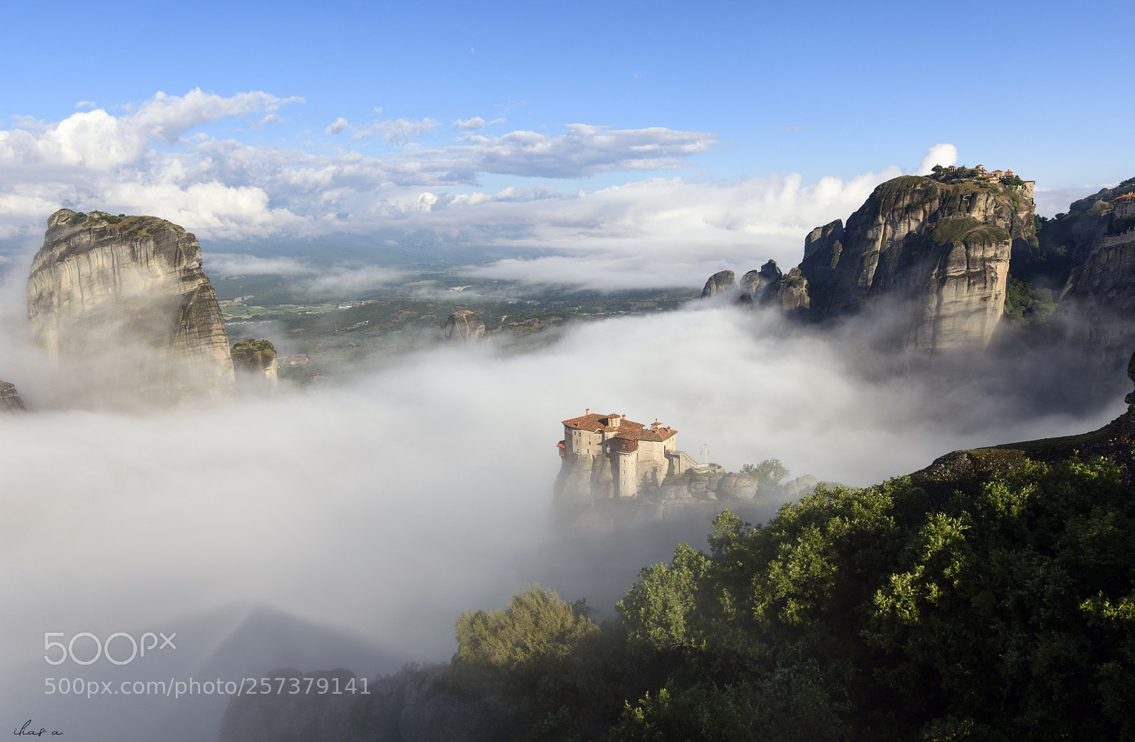 Nikon D7200 sample photo. Misty meteora photography