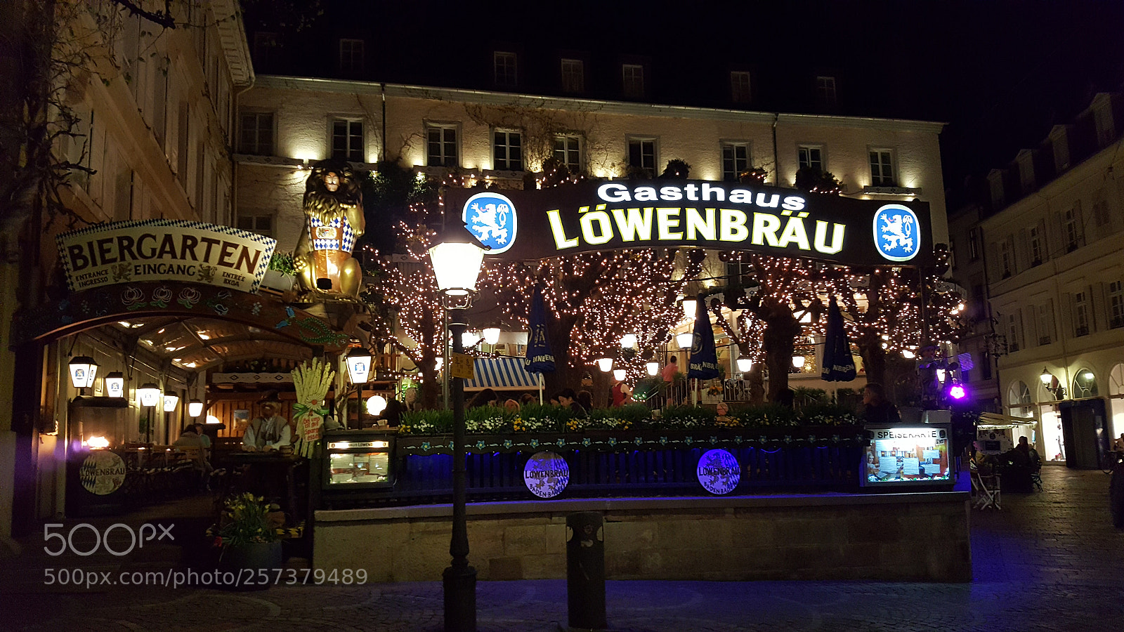 Samsung Galaxy S6 sample photo. Baden-baden at night photography